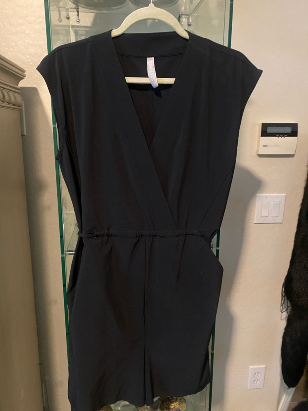 Athleta Black Sleeveless V-Neck Romper size S